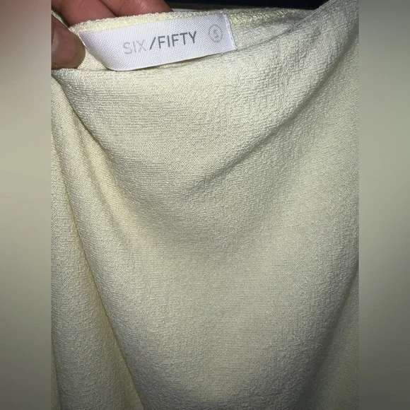 💛 NWT! Six/Fifty One Shoulder Cut Out Top - Picture 5 of 8